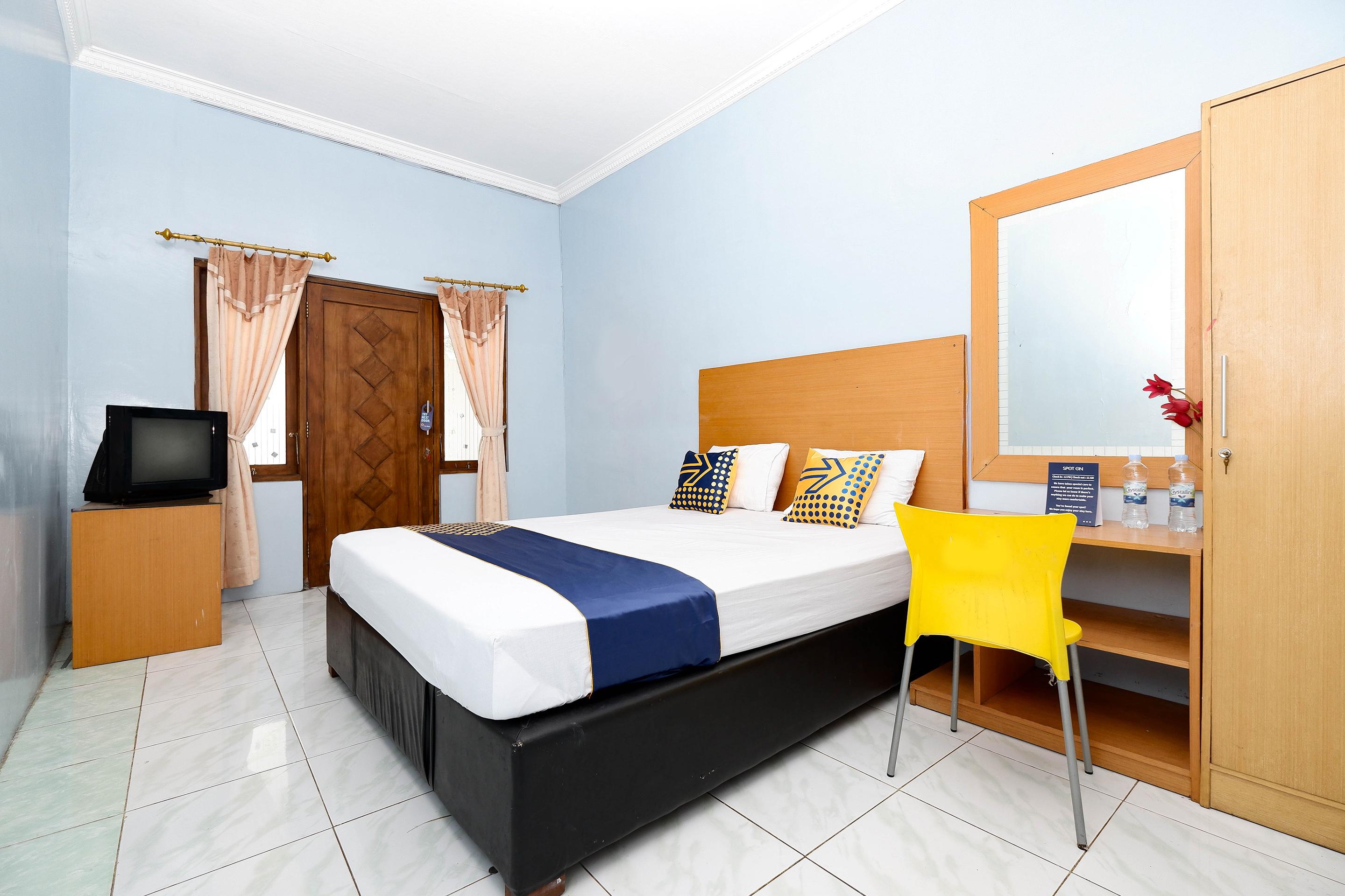 Oyo 2240 Simpang Tujuh Residence Kudus Экстерьер фото
