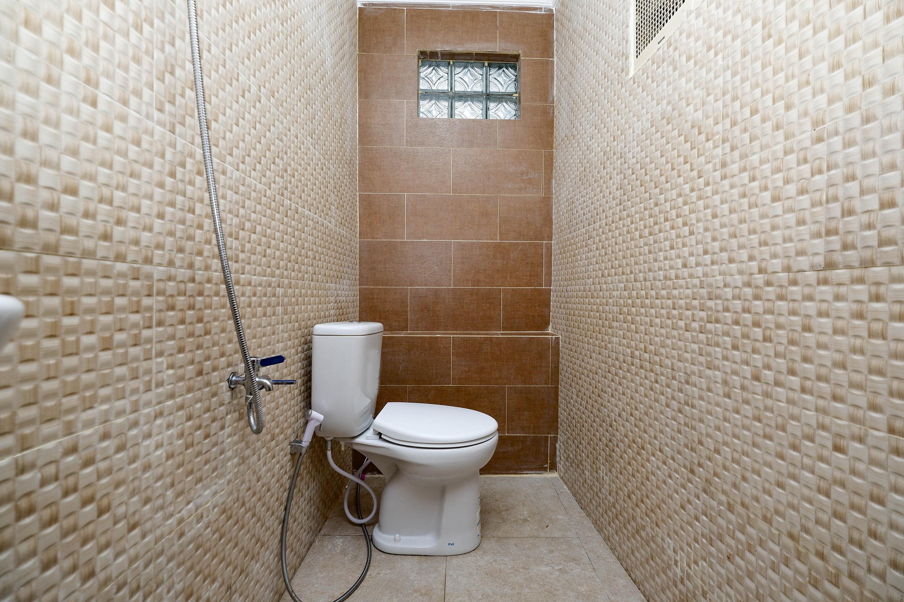 Oyo 2240 Simpang Tujuh Residence Kudus Экстерьер фото