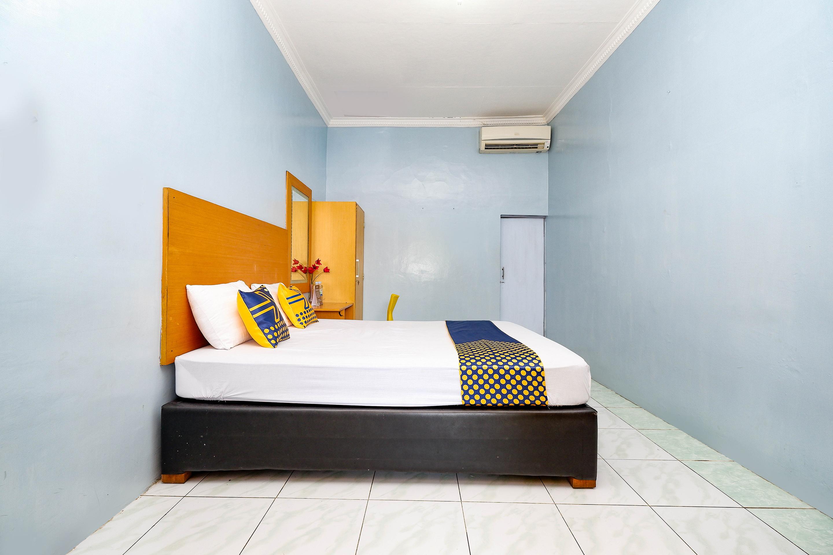 Oyo 2240 Simpang Tujuh Residence Kudus Экстерьер фото